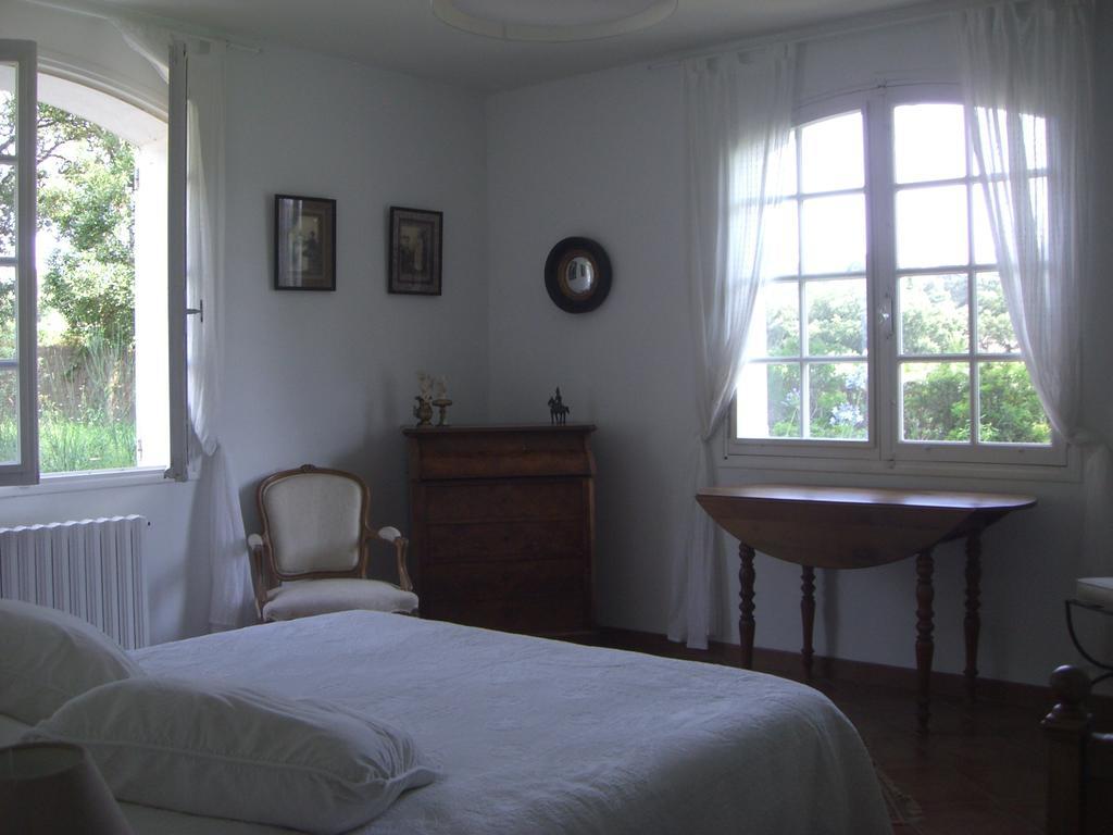 Le Mas De Notre-Dame La Londe-les-Maures Quarto foto